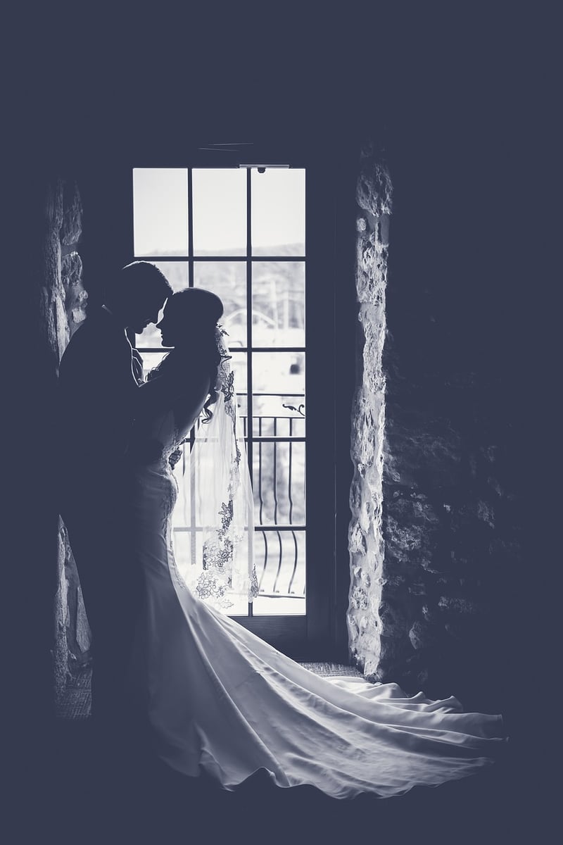 Vintage Wedding Attire